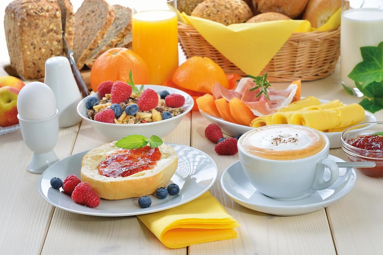 ורשה P&O Serviced Apartments Swietojanska מראה חיצוני תמונה