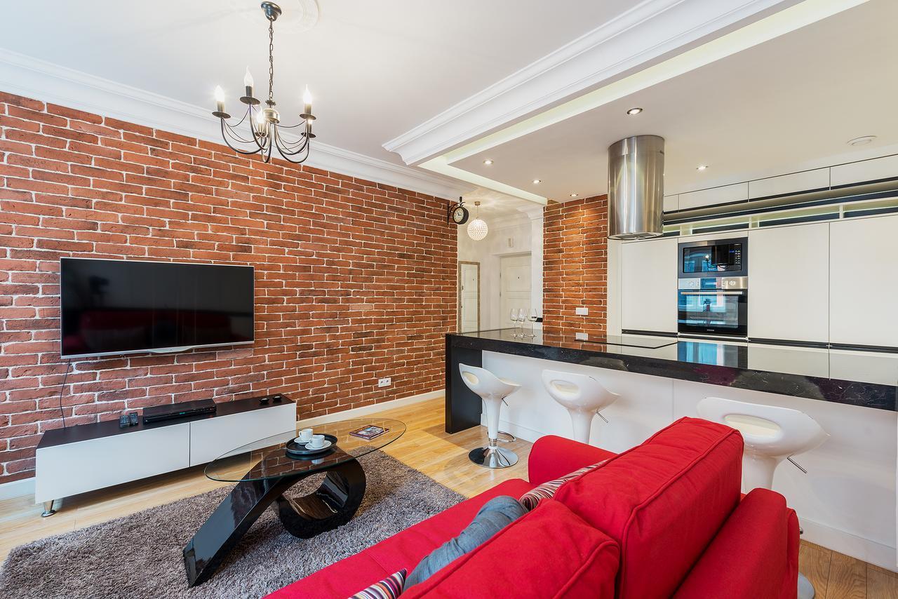 ורשה P&O Serviced Apartments Swietojanska מראה חיצוני תמונה
